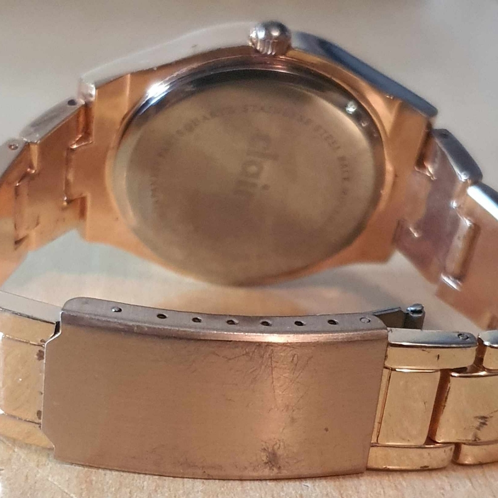 🦋10/$20🦋 Claire's Rose Gold Rhinestone Stainless Steel Women's Watch - Picture 3 of 4